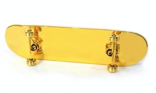 13个镶钻披金的日常用品 功能不变，价格却翻上天的奢侈奇观